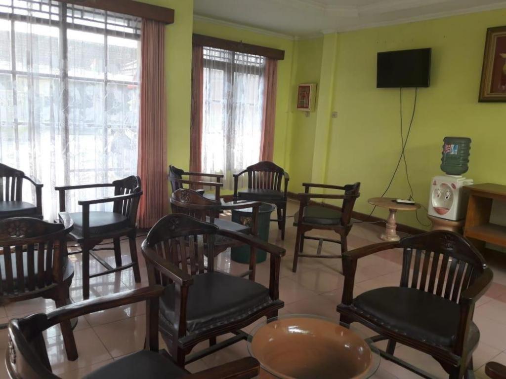 Hotel Puri Ageng Yogyakarta Extérieur photo
