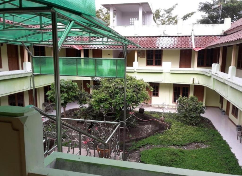 Hotel Puri Ageng Yogyakarta Extérieur photo