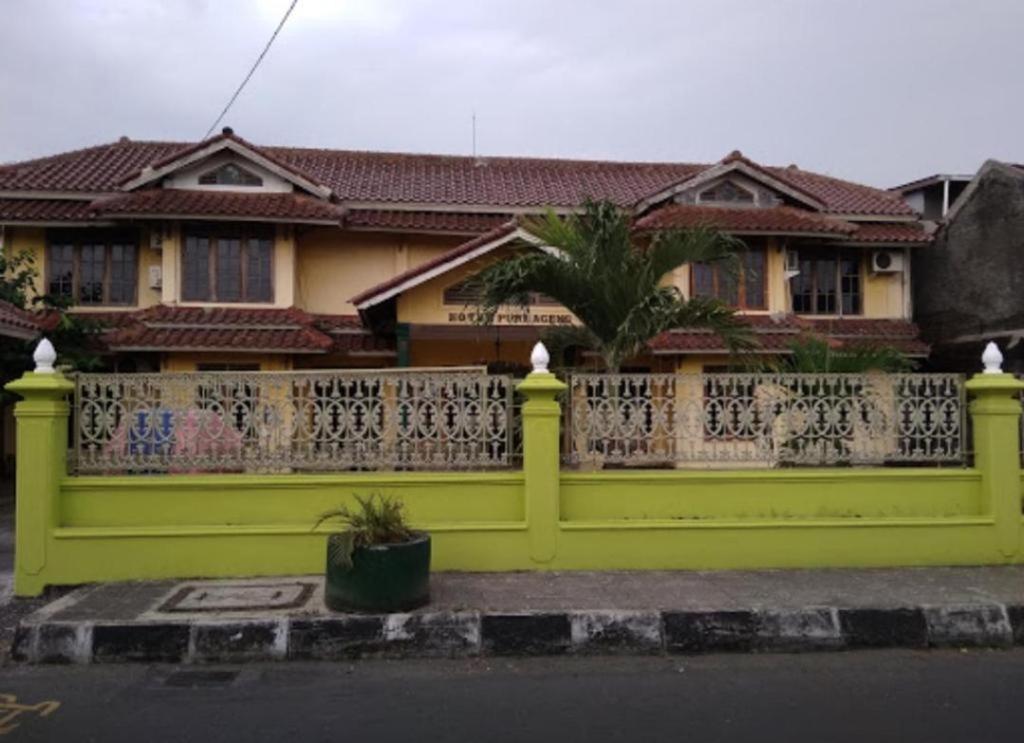Hotel Puri Ageng Yogyakarta Extérieur photo